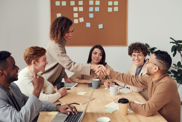 Devenir doula : la formation ou le terrain ?