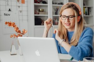 Entreprendre en périnatalité : avancer pendant sa formation
