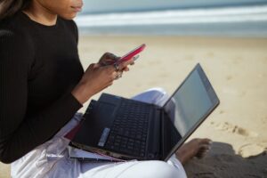 Tirer profit de l'été : réussir sa rentrée de pro en parentalité